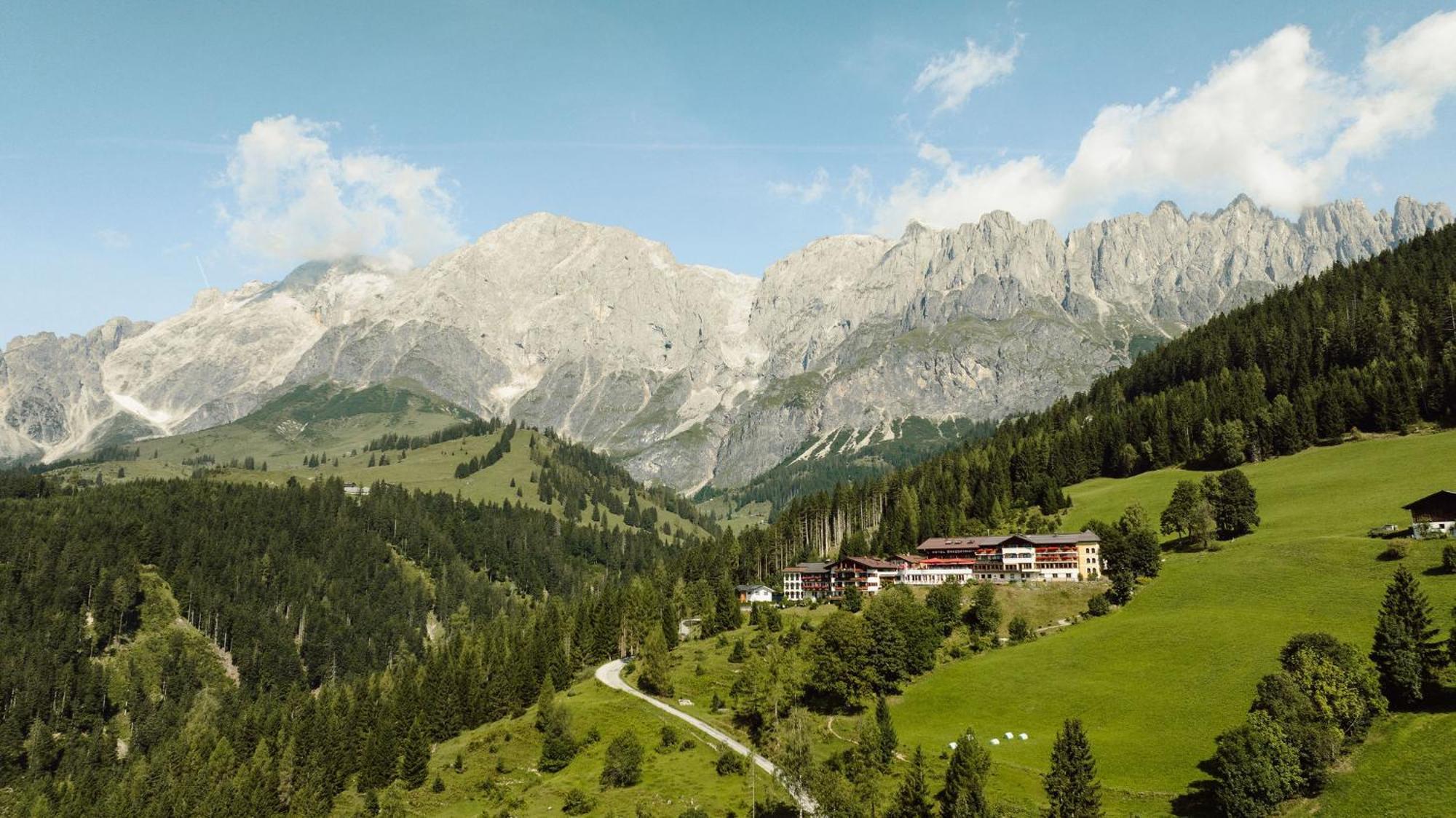 Hotel Bergheimat Muhlbach Am Hochkonig Exterior photo